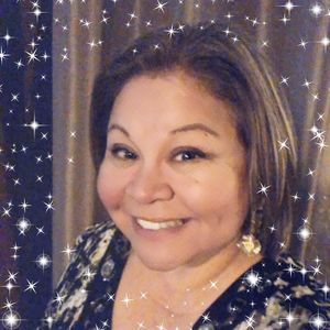 Meet your Posher, Leonor